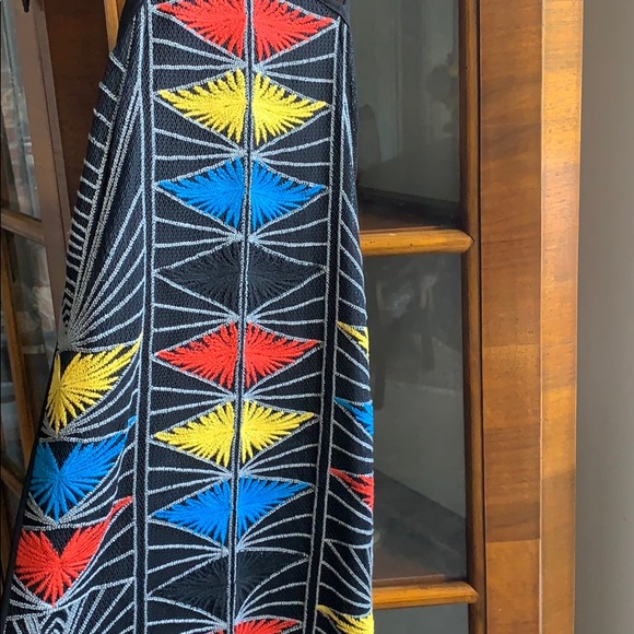 Brand New!! BCBG MAXAZRIA XS - Picture 2 of 6